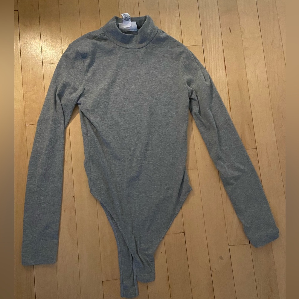 Just Polly Gray Long-sleeved Ribbed Mock-neck Bodysuit